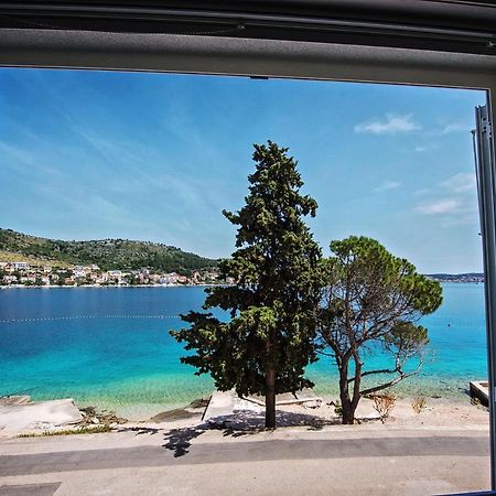 Sea Front Apartments Ivana Rogoznica  Ngoại thất bức ảnh